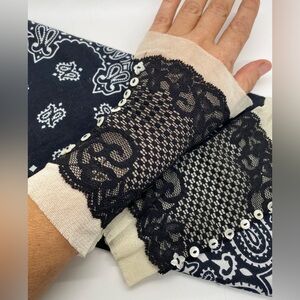 Boho Lace Fingerless Gloves